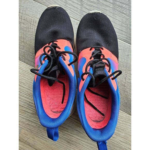 Nike Roshe run Hyperfuse womens with a gold swoosh. Size 6.5 - Picture 6 of 7